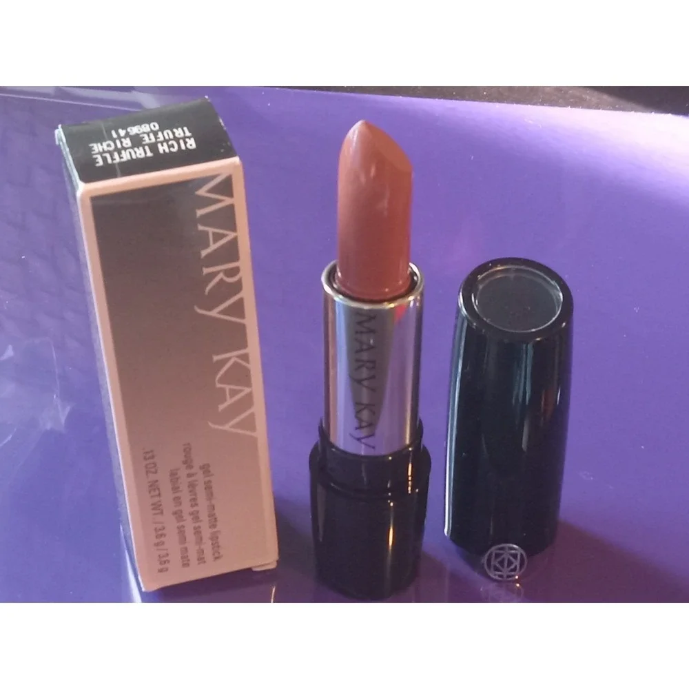 Mary kay Gel Semi Matte Lipstick Rich Truffle NIB
